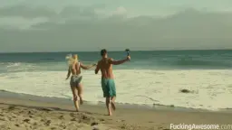 Blondes Hardcore Luder lässt sich am Strand abholen und bekommt intensiven Creampie im Hotel